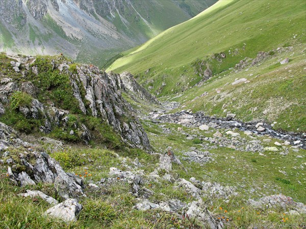 Тропа к перевалу Телеты. 3460м.